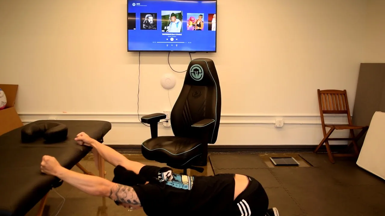 Exercises for Gamers: Reduce Slouching